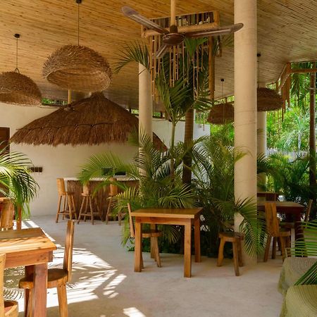 Beautiful Swim-Up Studio With Private Terrace, Pool And Jungle Gym Tulum Esterno foto
