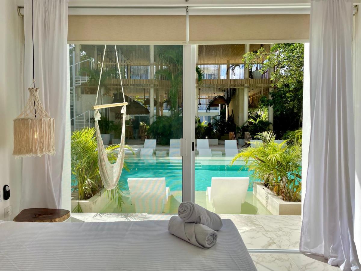 Beautiful Swim-Up Studio With Private Terrace, Pool And Jungle Gym Tulum Esterno foto
